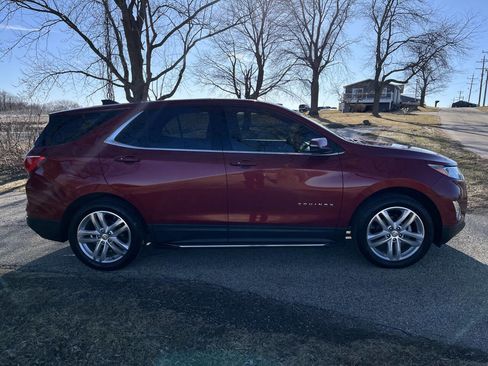 Used 2019 Chevrolet Equinox LT w/ Lights and Bright Package image 6