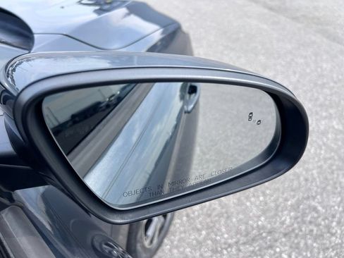 Used 2022 Hyundai Kona Limited w/ Cargo Package FWD image 54