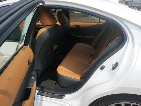 Used 2024 Lexus IS 300 w/ Premium Package RWD image 15