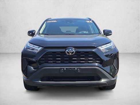 Used 2024 Toyota RAV4 XLE FWD image 2