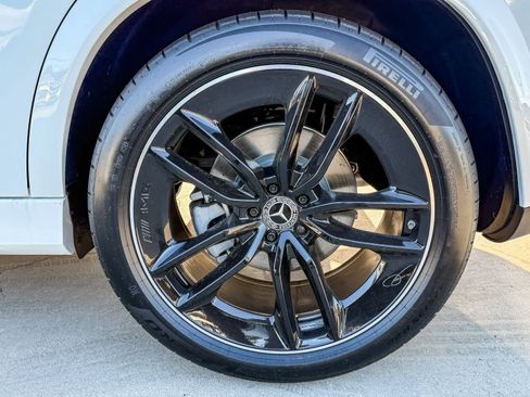 New 2025 Mercedes-Benz GLE 580 4MATIC image 8