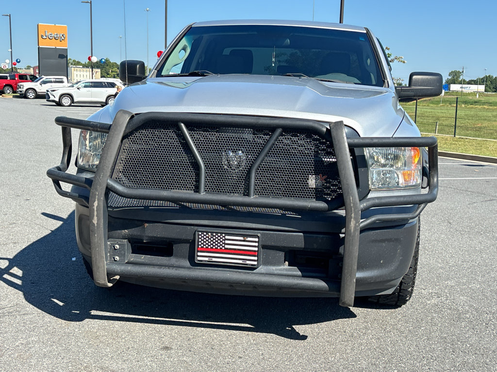 Used 2018 RAM 1500 Tradesman w/ Popular Equipment Group RWD image 2