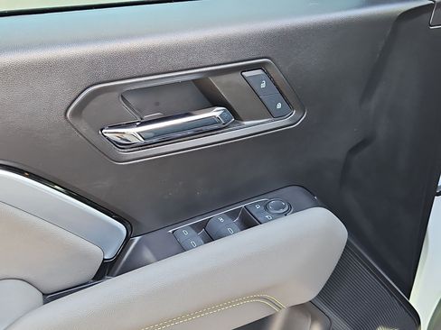 Certified 2024 Chevrolet Colorado ZR2 w/ Technology Package image 12