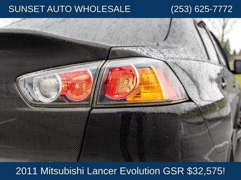 Used 2011 Mitsubishi Lancer Evolution GSR AWD/4WD image 31