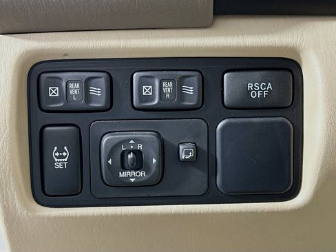 Used 2007 Lexus LX 470 4WD image 11