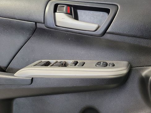 Used 2014 Toyota Camry SE FWD image 16