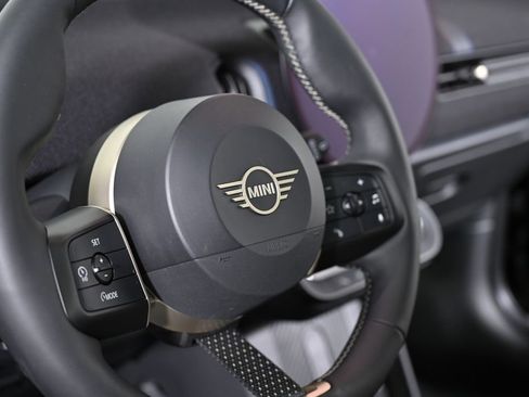 Used 2025 MINI Cooper S image 13