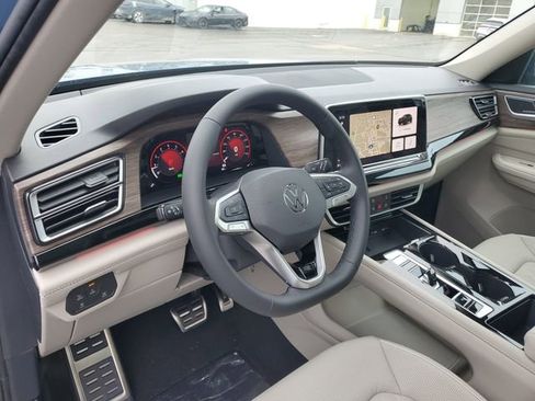 New 2026 Volkswagen Atlas SEL Premium R-Line AWD/4WD image 14