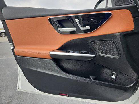 Used 2023 Mercedes-Benz C 300 Sedan image 27