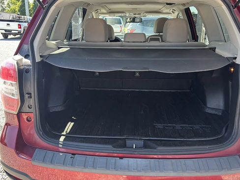Used 2016 Subaru Forester 2.5i Premium w/ All-Weather Package AWD/4WD image 5