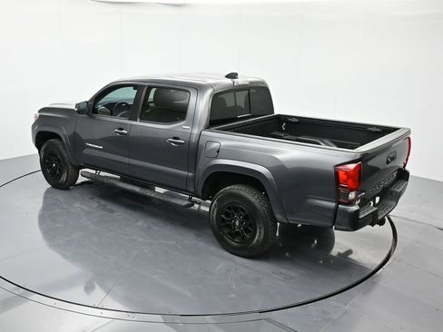 Used 2022 Toyota Tacoma SR5 image 33