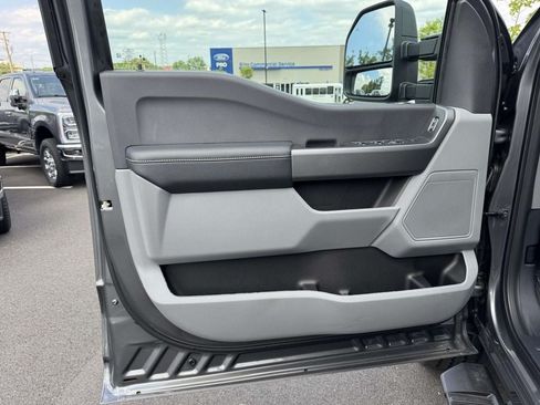 New 2026 Ford F250 XLT w/ FX4 Off-Road Package AWD/4WD image 9