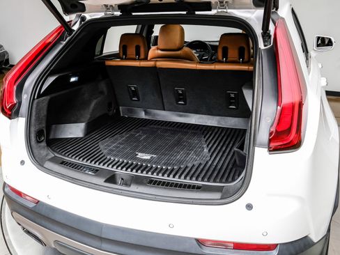 Used 2020 Cadillac XT4 Premium Luxury w/ Enhanced Visibility Package image 56