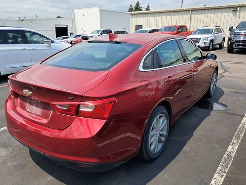 Used 2016 Chevrolet Malibu LT w/ Power Convenience Package FWD image 7