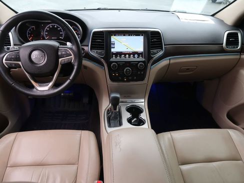 Used 2016 Jeep Grand Cherokee Limited image 9