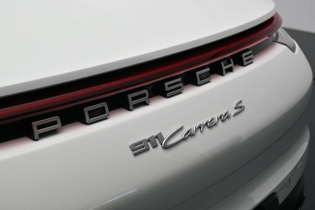 Certified 2024 Porsche 911 Carrera S RWD image 31