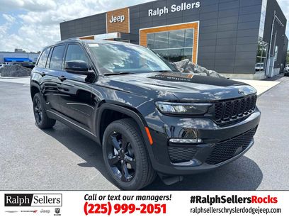 New 2025 Jeep Grand Cherokee Limited w/ Black Appearance Package