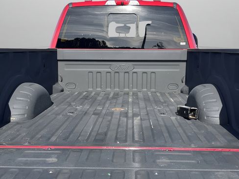 Used 2022 Ford F450 Platinum w/ FX4 Off-Road Package image 29