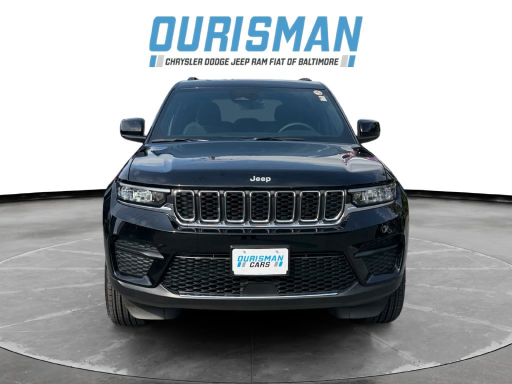 Used 2026 Jeep Grand Cherokee Laredo X AWD/4WD image 8