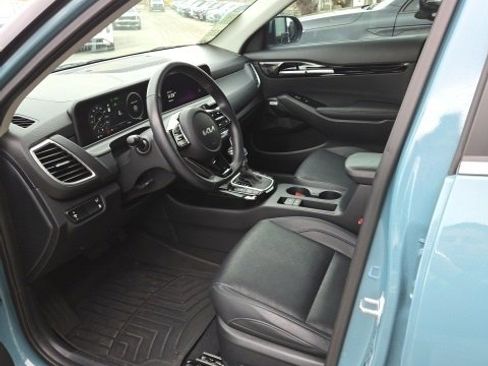 Certified 2024 Kia Seltos SX w/ SX Sunroof Package image 11