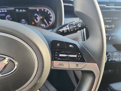 Used 2022 Hyundai Tucson SEL image 25