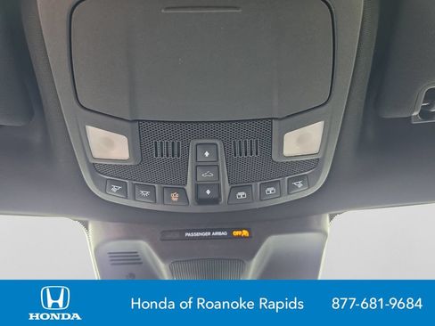 Used 2024 Ford Expedition Max Limited AWD/4WD image 30
