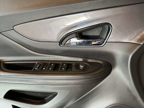 Used 2019 Buick Encore Preferred w/ Safety Package AWD/4WD image 19
