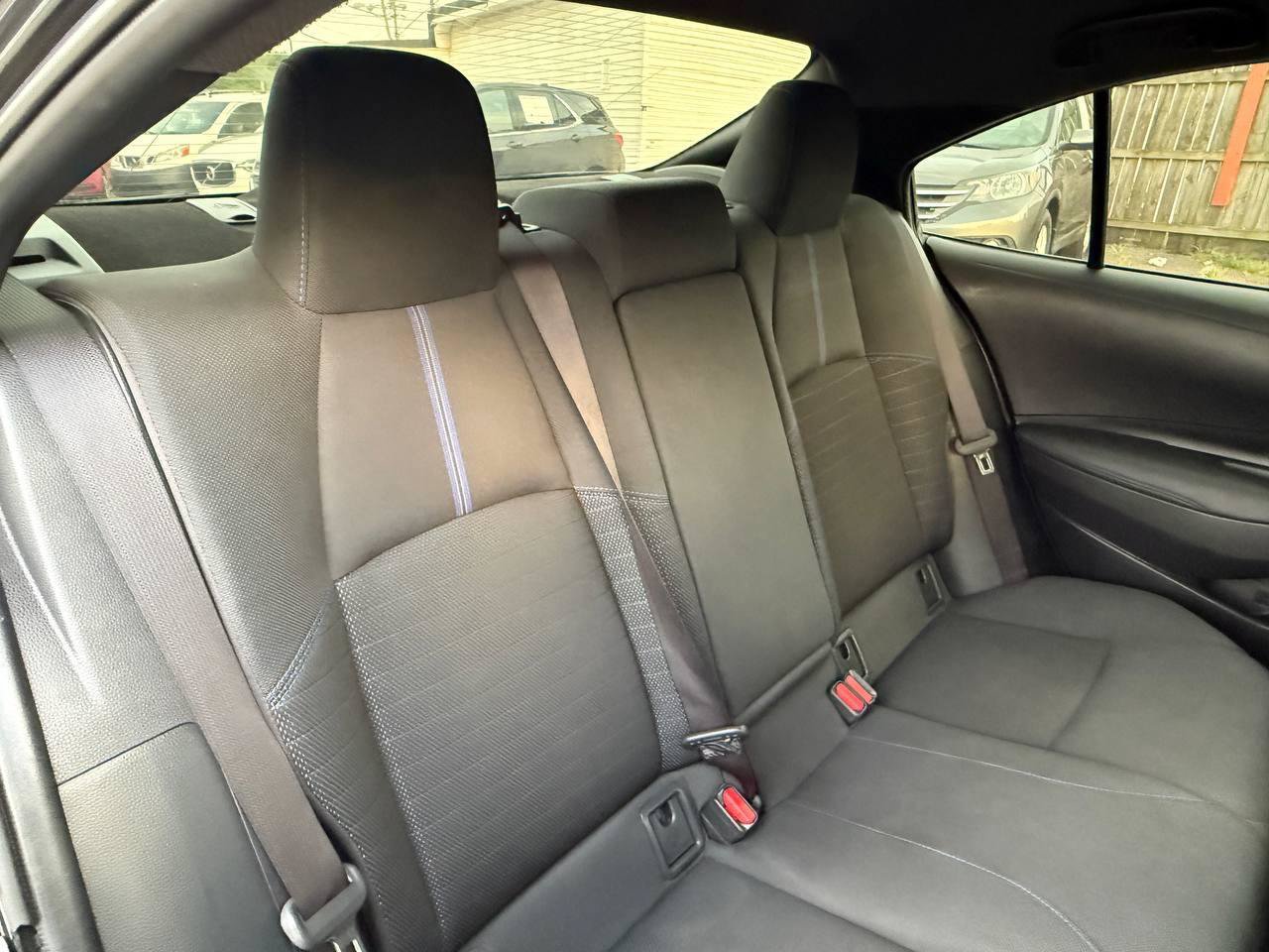 Used 2021 Toyota Corolla SE FWD image 29