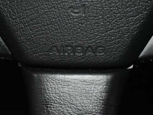 Used 2008 Maserati Quattroporte image 30