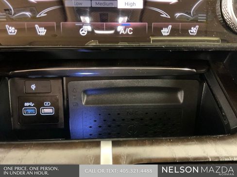 Used 2021 Genesis GV80 3.5T w/ Prestige Package 07 AWD/4WD image 39