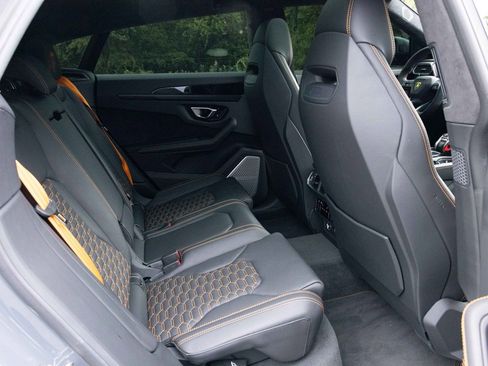 Used 2024 Lamborghini Urus S image 49