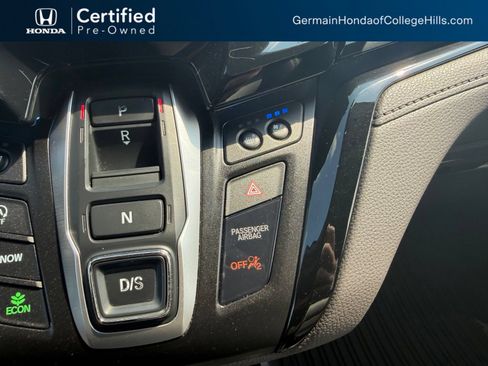 Used 2018 Honda Odyssey Elite image 26