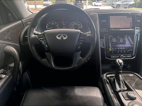 Used 2020 INFINITI QX80 Luxe w/ Proassist Package RWD image 7
