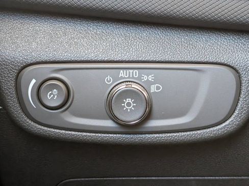 New 2026 Chevrolet TrailBlazer ACTIV w/ Driver Confidence Package AWD/4WD image 24