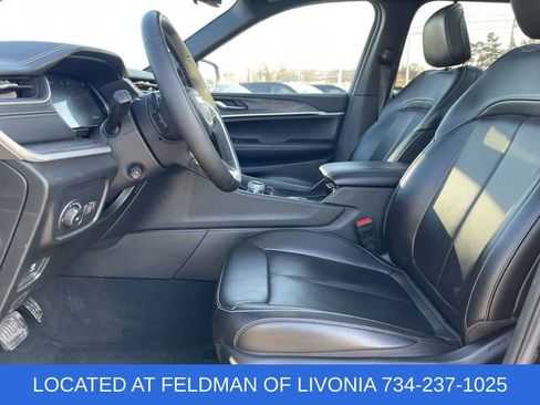 Used 2024 Jeep Grand Cherokee L Limited w/ Luxury Tech Group II image 20