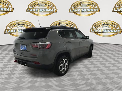 Used 2022 Jeep Compass Trailhawk w/ Trailhawk Convenience Group image 3