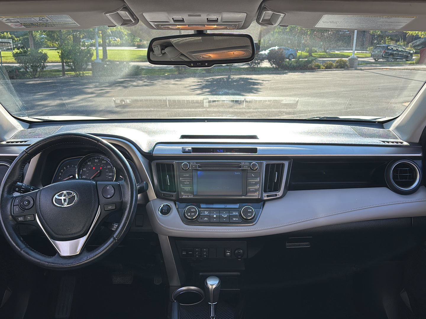 Used 2013 Toyota RAV4 Limited AWD/4WD image 16