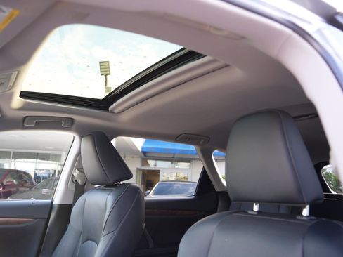 Used 2021 Lexus RX 450hL AWD w/ Premium Package image 23