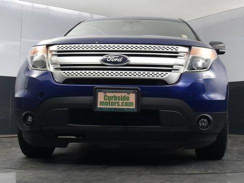 Used 2014 Ford Explorer XLT w/ Equipment Group 202A AWD/4WD image 23