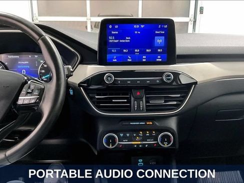 Used 2022 Ford Escape SE w/ SE Sport Appearance Package AWD/4WD image 20