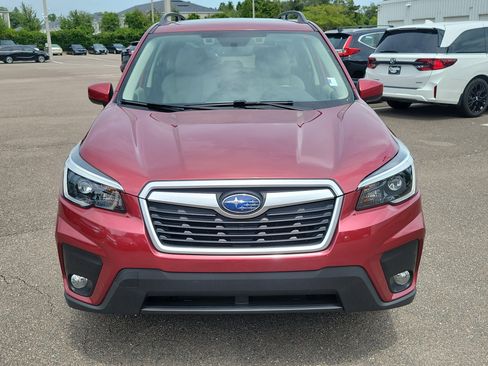 Used 2021 Subaru Forester Premium w/ Popular Package #1 AWD/4WD image 8