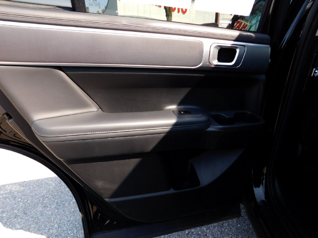 Used 2024 Hyundai Santa Fe SEL AWD/4WD image 15