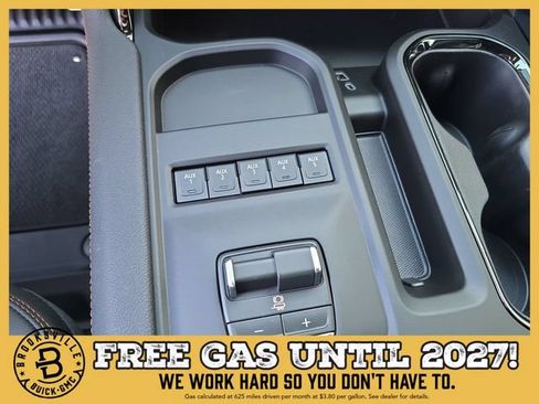 New 2026 GMC Sierra 2500 AT4 w/ Technology Package AWD/4WD image 23
