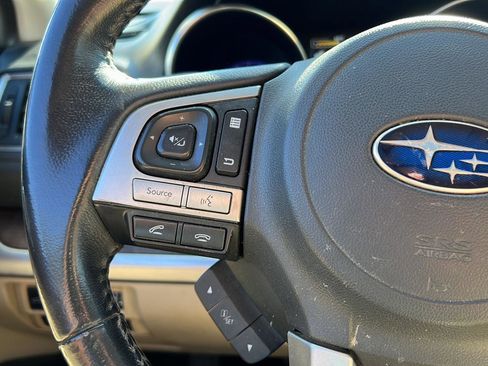Used 2016 Subaru Outback 2.5i Limited AWD/4WD image 13
