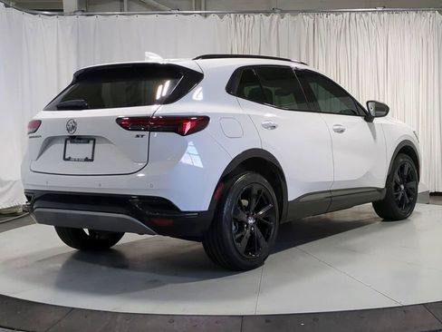 Used 2022 Buick Envision Essence w/ Sport Touring Package image 8