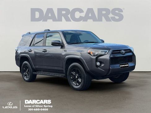 Used 2020 Toyota 4Runner SR5 image 1