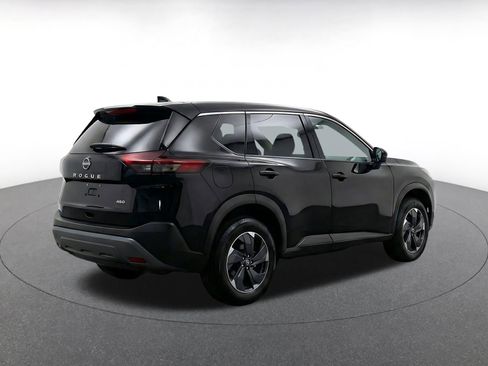 Used 2025 Nissan Rogue SV FWD image 11