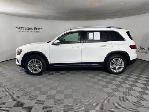 Certified 2022 Mercedes-Benz GLB 250 image 4