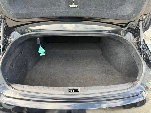 Used 2017 INFINITI Q60 3.0t Sport image 12