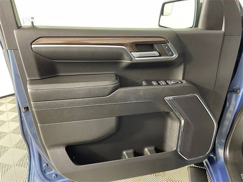 Used 2024 Chevrolet Silverado 1500 LT image 12